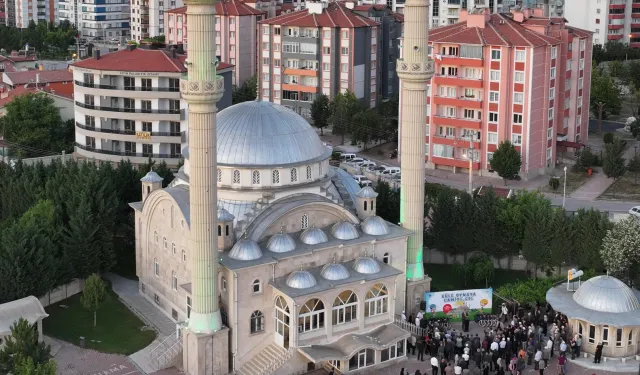 Konya’da “Güle Oynaya Camiye Gel” coşkusu başladı