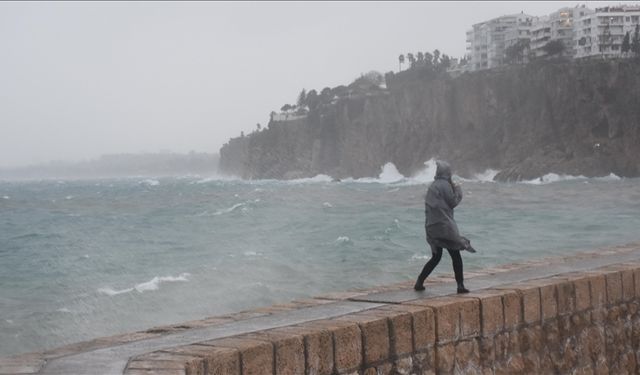Sinop’ta denize girilmesi yasaklandı
