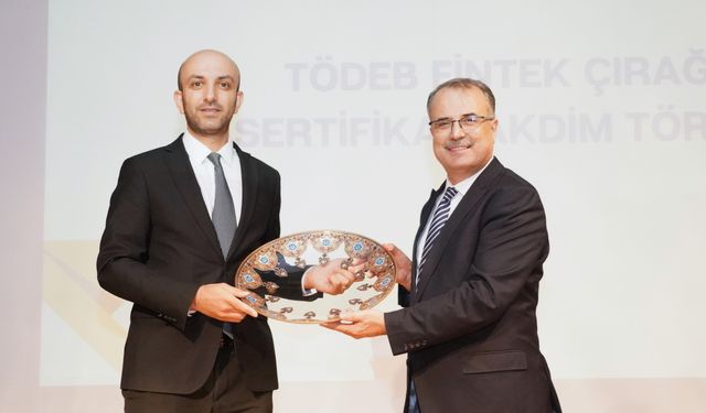 Fintek Sektörüne Taze Güç: TÖDEB Fintek Çırağı Programı Yeni Mezunlarını Verdi