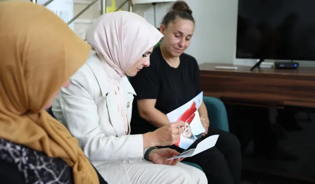 Bakan Göktaş, Erdoğan'ın mektubunu Yalova'da şehit ailesine ulaştırdı