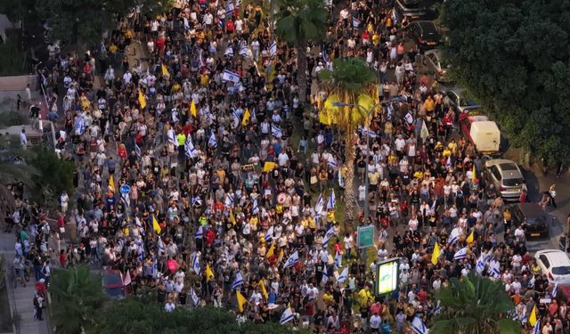 Katil İsrail, Antalya'da protesto edildi