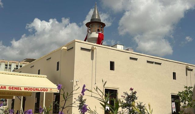 Restorasyonu tamamlanan Melik Tahir Camii yeniden ibadete açıldı