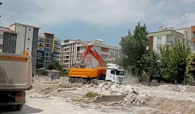 Tef İfakat İlköğretim’de ilkel yıkım tepki çekti