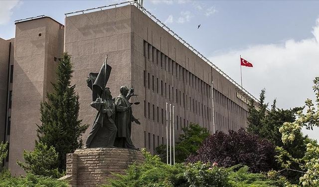 Ankara merkezli 8 ilde FETÖ soruşturması: 19 gözaltı
