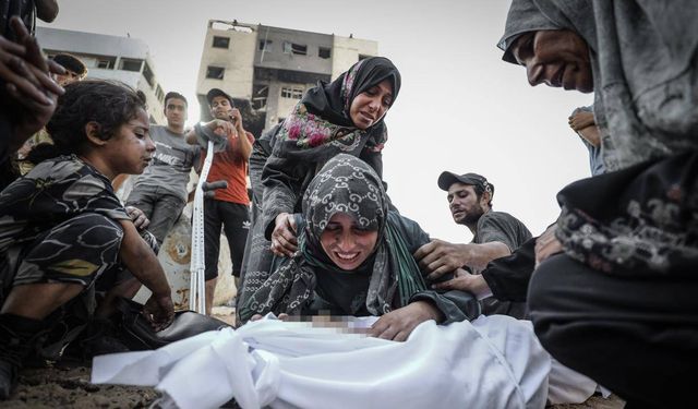 Gazze'de ateşkese rağmen biri çocuk 3 Filistinli katledildi