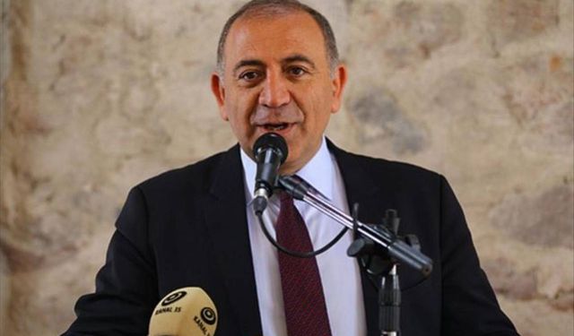 CHP İstanbul İl Başkanlığı'na kayyum atanan Gürsel Tekin: Göreve başladık