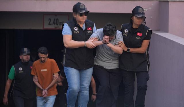 İzmir'de 2 polisi şehit eden saldırgan ve babası tutuklandı