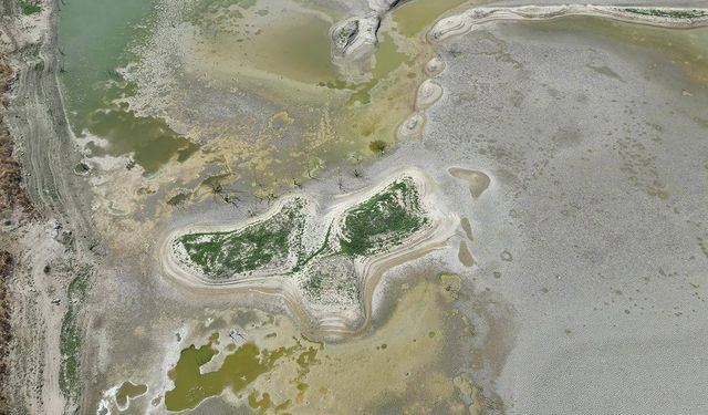 Tekirdağ'da göletler kurudu