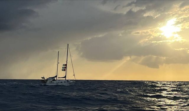 Küresel Sumud Filosu'ndaki ABD'li aktivist, ülkesinin Gazze'deki soykırımı finanse ettiğini söyledi