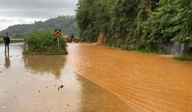 ABD'de yağış ve sel nedeniyle acil durum ilan edildi