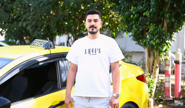 Adana'da hamile kadın takside doğum yaptı