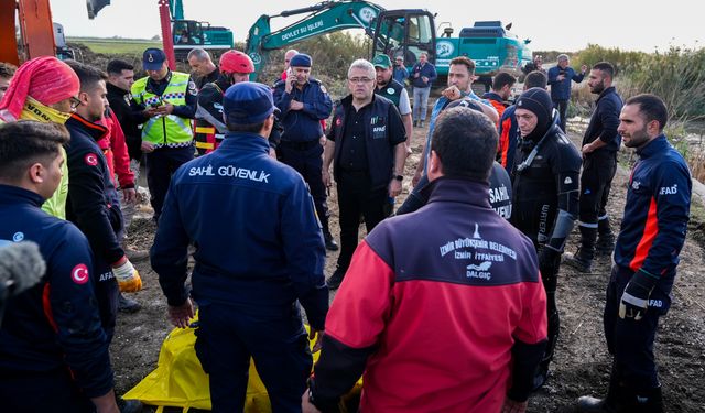 AFAD Başkanı Pehlivan'dan Foça'daki sel sonrası yürütülen çalışmalara ilişkin açıklama