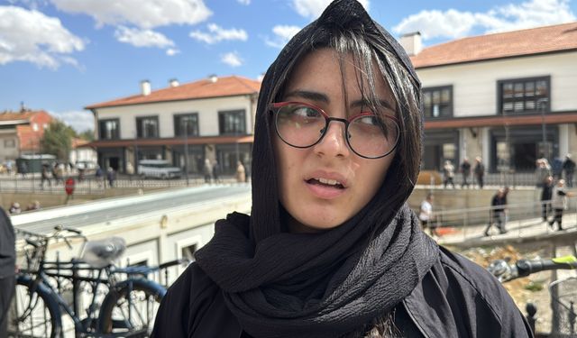 Konya'da trafik kazasında hayatını kaybeden öğretmeni, öğrencileri ve arkadaşları anlattı