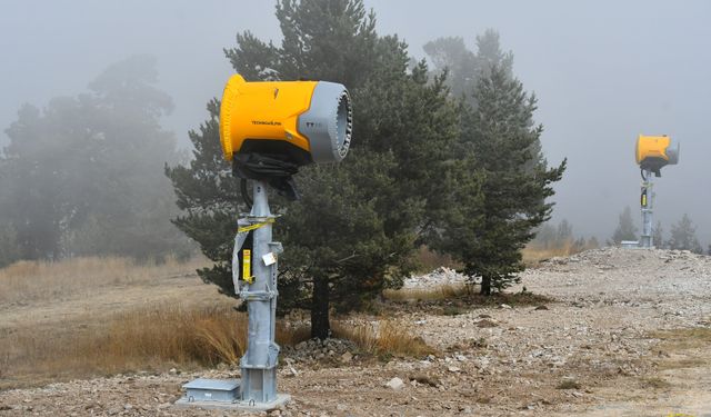 Sarıkamış Kayak Merkezi sezonu açmak için artık kar yağışını beklemeyecek