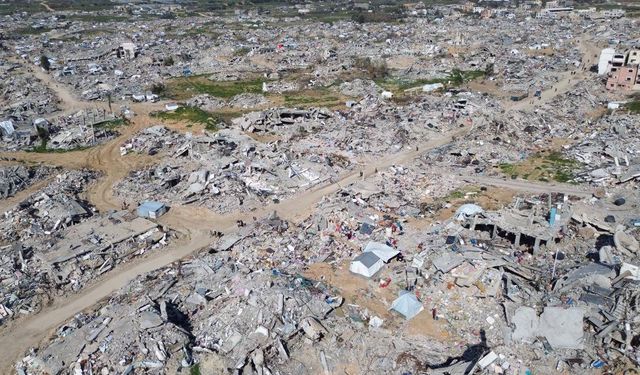 Katil İsrail Gazze'de 67 bin 806 kişiyi katletti