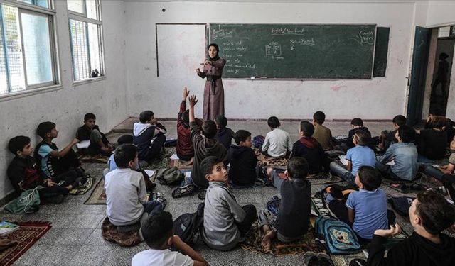Gazze’de iki yıl aradan sonra ders zili çaldı
