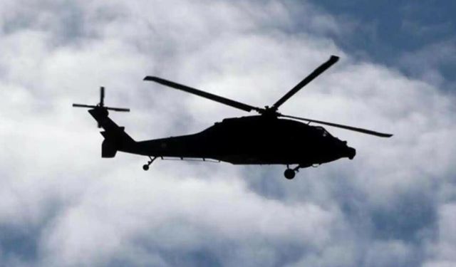 İngiltere'de askeri helikopter düştü