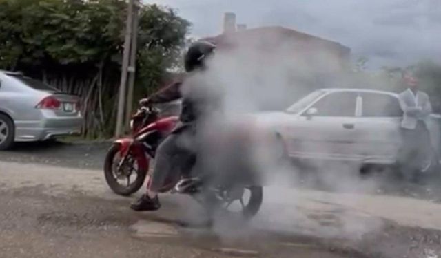 Motosikletiyle "teker yakan" sürücüye 6 bin 498 lira ceza kesildi