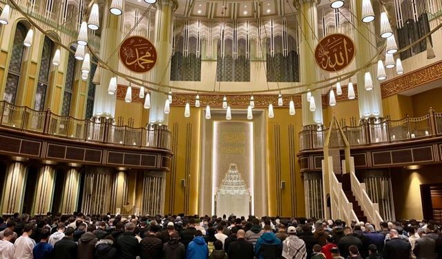 En Güzel Kadir Gecesi Mesajları Neler?