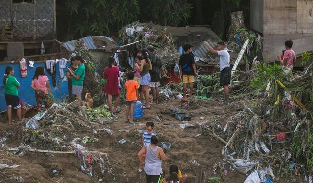 Filipinler'de Kalmaegi Tayfunu'nda ölenlerin sayısı 204'e yükseldi