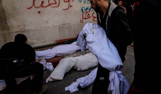 Katil İsrail ateşkese rağmen iki kardeşi katletti