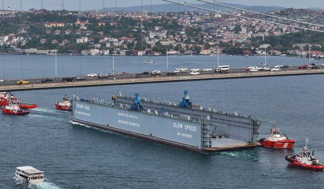 İstanbul Boğazı'ndan 9 ayda yaklaşık 30 bin gemi geçti
