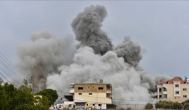 İsrail, Lübnan'a topçu saldırıları düzenledi