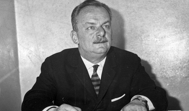 Melih Cevdet Anday'ın vefatının 23. yılı