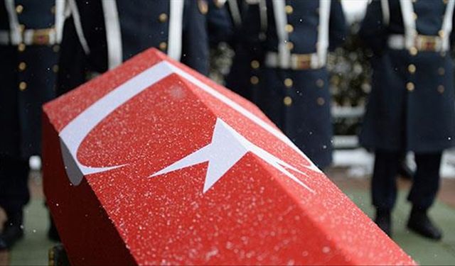 Hakkari'de bir askerimiz şehit oldu