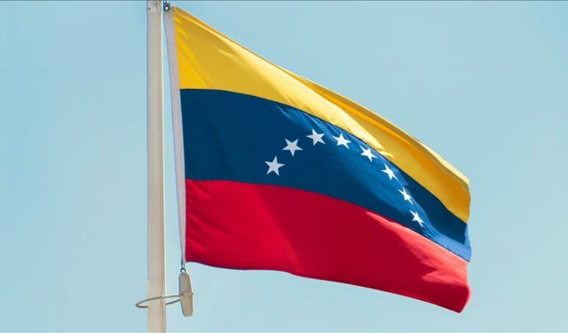 Venezuela Savunma Bakanı Lopez, ABD'nin Karayipler'de savaş çıkartmak istediğini belirtti