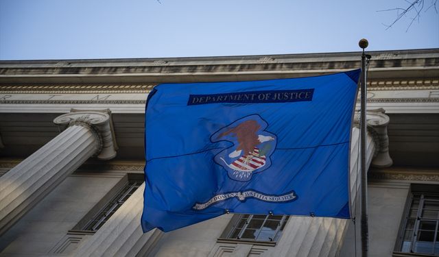 ABD Adalet Bakanlığı, Epstein dosyalarının bir kısmını yayımlamaya başladı