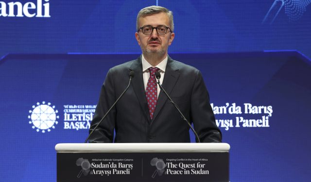 İletişim Başkanı 'Afrika'nın Kalbinde Süregelen Çatışma Sudan'da Barış Arayışı Paneli'nde konuştu