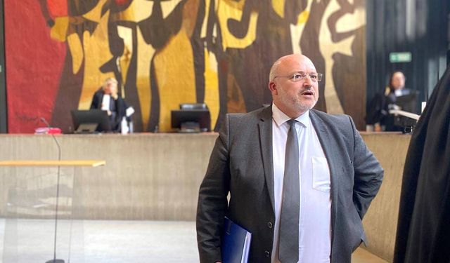 Fransa'da belediye başkanı yolsuzluk nedeniyle görevden uzaklaştırıldı