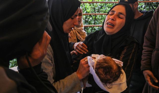 Gazze'de bu ay 3 çocuk hipotermi nedeniyle öldü