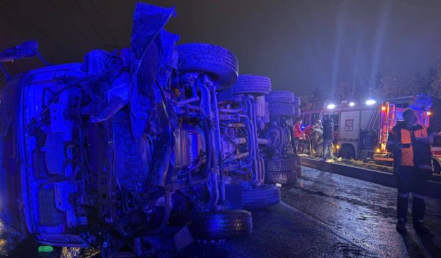 İstanbul'da zincirleme trafik kazası: Ölü ve yaralılar var