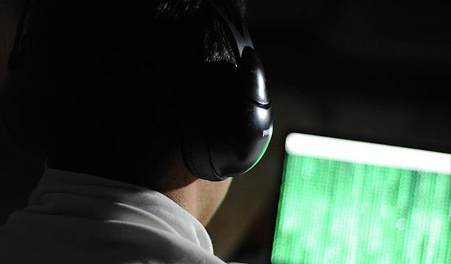 Belediye başkanının makam odasında dinleme cihazı bulundu