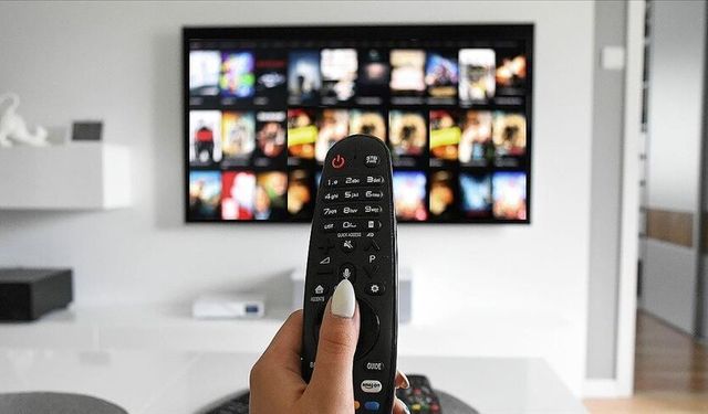 Evliler, bekarlara göre daha çok televizyon izliyor