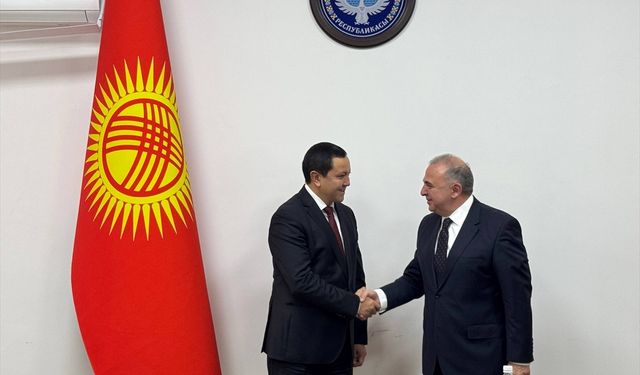 Kırgızistan Sağlık Bakanı: 'Türkiye, tıp alanında dostane bir ülke ve güvenilir bir ortaktır'