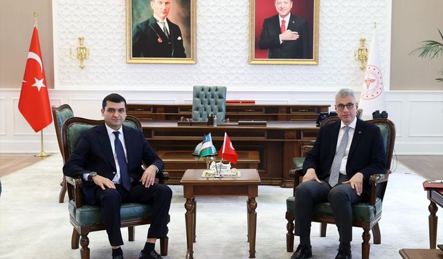 Sağlık Bakanı Memişoğlu, Özbekistanlı mevkidaşı Hudayarov ile görüştü