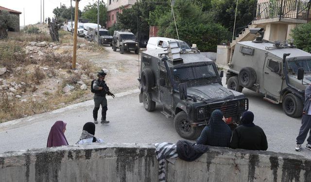 İşgalci İsrail Hizma beldesini 3 gündür kuşatma altında tutuyor