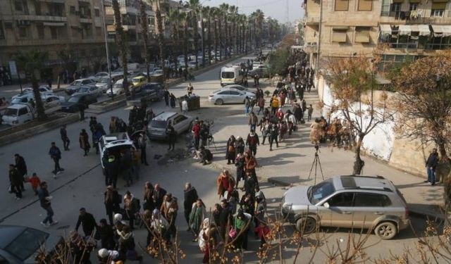 Terör örgütü SDG Halep'te sivillere saldırdı