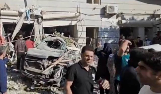 İran'ın güneyindeki Bender Abbas Limanı'nda patlama