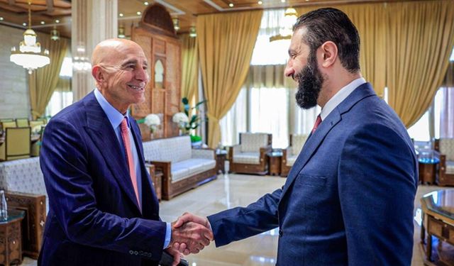 Suriye Cumhurbaşkanı Şara, Şam'da ABD'nin Suriye Özel Temsilcisi Barrack'la görüştü