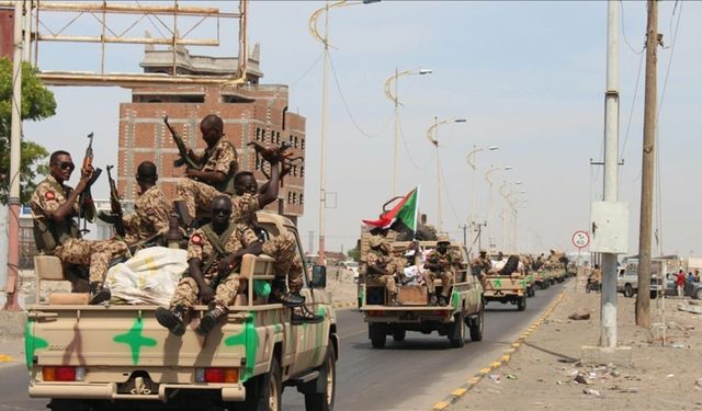 Yemen ile Husiler arasında çatışmalar şiddetlendi
