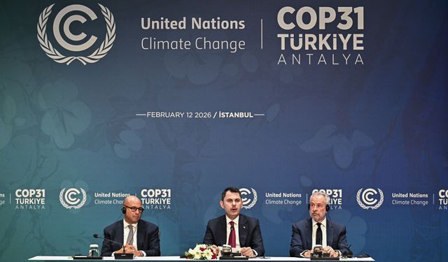 Bakan Kurum, UNFCCC İcra Sekreteri Stiell ile ortak basın toplantısında konuştu
