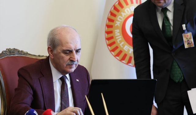 TBMM Başkanı Numan Kurtulmuş, AA'nın 'Yılın Kareleri' oylamasına katıldı