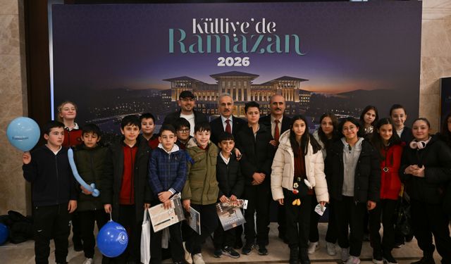 Bakan Uraloğlu, 'Külliye'de Ramazan' etkinliğinde soruları yanıtladı