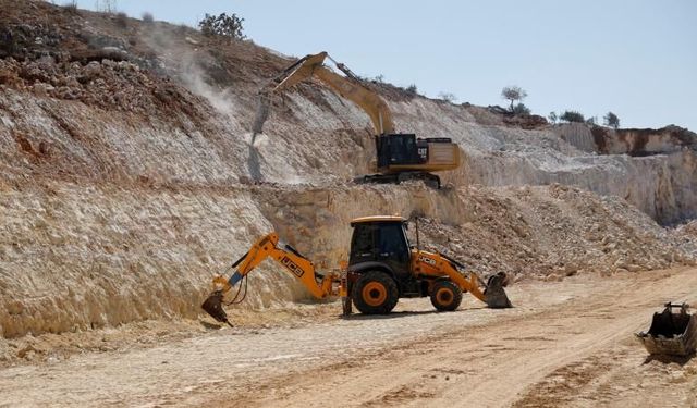 İsrail'den alçak hamle! Batı Şeria'da fiili ilhak başladı