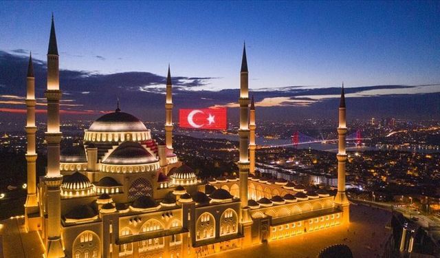 Ankara İftar Vakti Kaçta? Ezan Kaçta Okunuyor?