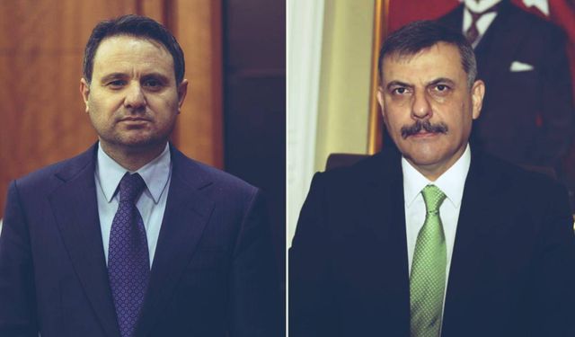 Kabinede bayrak değişimi